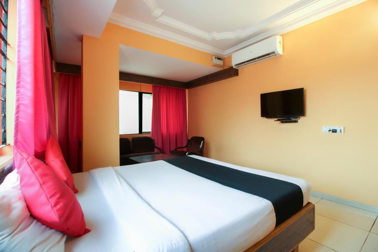 Capital O 71729 Lucky Inn Bangalore Luaran gambar